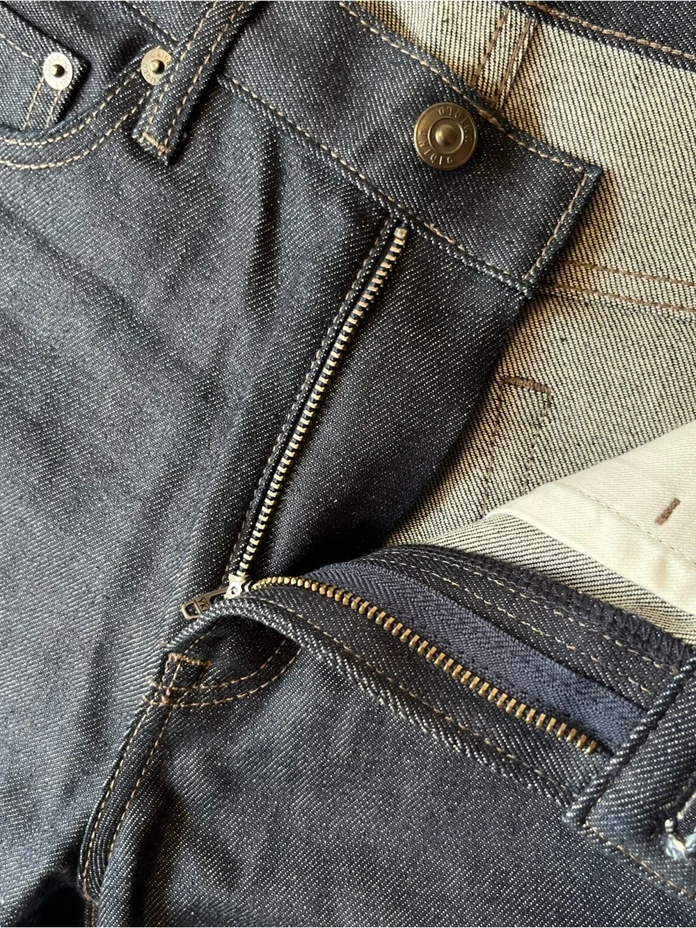 Uniqlo Selvedge jeans 30 x 30 Slim straight Dark blue Rigid Mid rise Zip fly